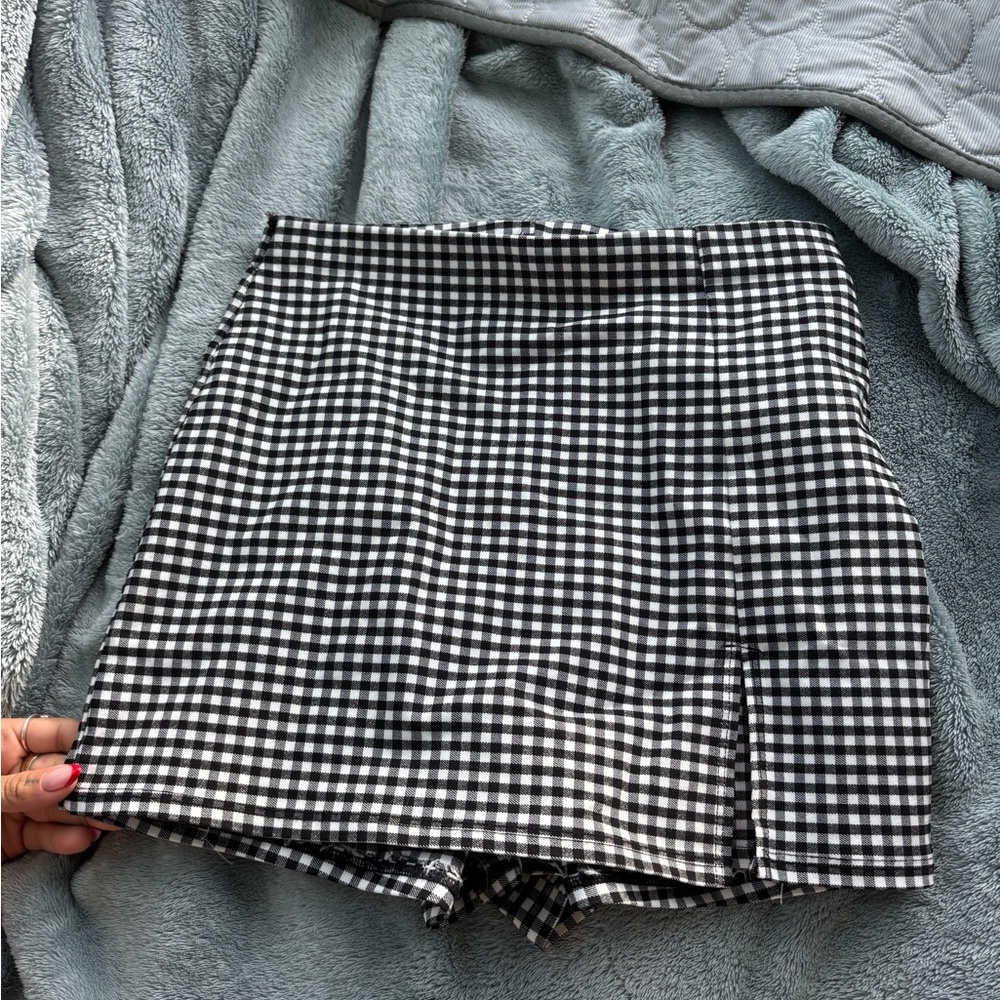 Black and White Checkered Skirt